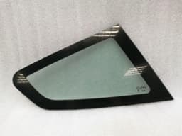ASTON MARTIN ASTON MARTIN VANTAGE V12 RRH Quarter Glass 6G33-C29750-BA Door Window 1⁄4 Re — thumbnail 1