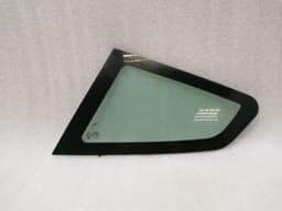 ASTON MARTIN ASTON MARTIN VANTAGE V12 RLH quarter glass 6G33-C29751-BA door window 1⁄4 rear Li — thumbnail 1