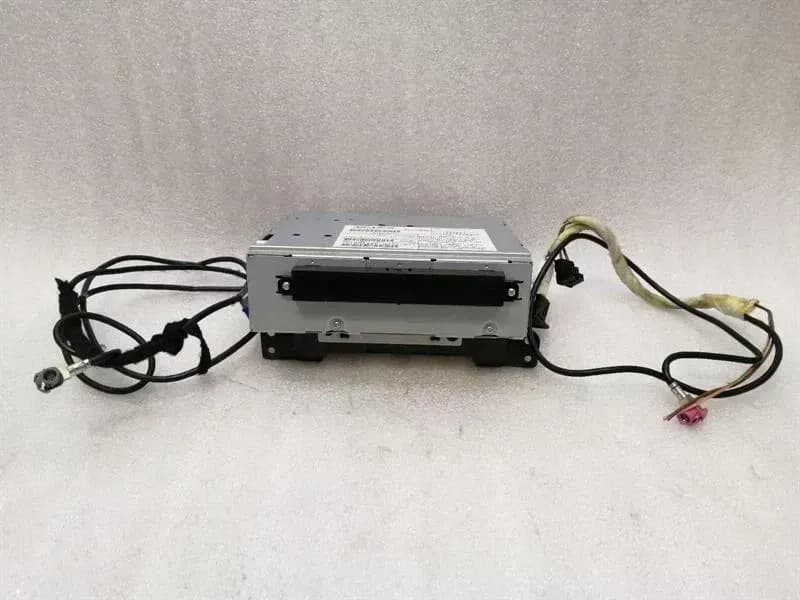 Aston Martin Vantage V12 CD player 31285449 audio system controller