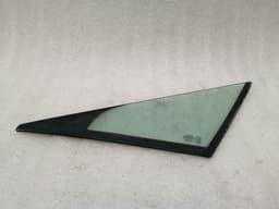 ASTON MARTIN Aston Martin Vantage V12 FRH 1/4 Glass 6G33-C21410-CA Door Panel 1/4 Front Right — thumbnail 4