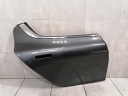 ASTON MARTIN ASTON MARTIN RAPID S Right Rear Door AD43-66-10128 Door Rear Right — thumbnail 1