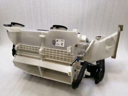 ASTON MARTIN ASTON MARTIN VANTAGE V12 Heater Matrix 4G43-19850-AA RHD EVAPORATOR ASSY — thumbnail 4