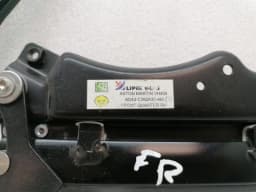 ASTON MARTIN ASTON MARTIN RAPID Right Front 1/4 Glass AD43-C262A36-AL Door Window 1⁄4 Front RH — thumbnail 4