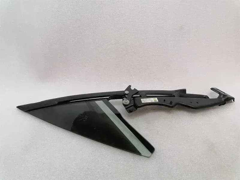 ASTON MARTIN ASTON MARTIN RAPID S Left Front 1/4 Glass AD43-C262A37-AL Door Window 1⁄4 Front LH