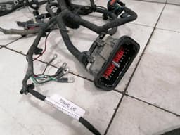 ASTON MARTIN ASTON MARTIN RAPID S Wiring Loom FD43-14290-BD Harness FRONT LHD ENGINE BAY — thumbnail 5