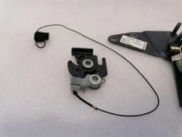 ASTON MARTIN ASTON MARTIN FAST S AD43-A61390-AD REAR SEAT LOCK SET — thumbnail 8
