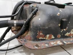 ASTON MARTIN Aston Martin Rapide S Fuel Tank DD43-9K007-AC Fuel Tank — thumbnail 4