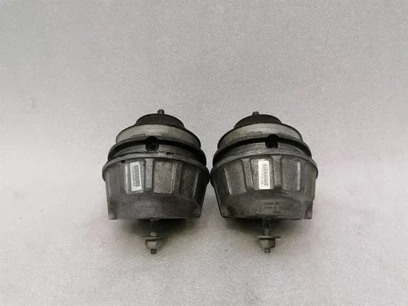 ASTON MARTIN RAPID S Gearbox mount set FD43-6068-AA transmission holder set