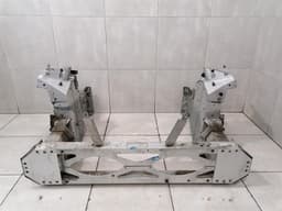 ASTON MARTIN ASTON MARTIN RAPID S Front End Clip DD43-V17750-AA Lock Beam Front Mask — thumbnail 4