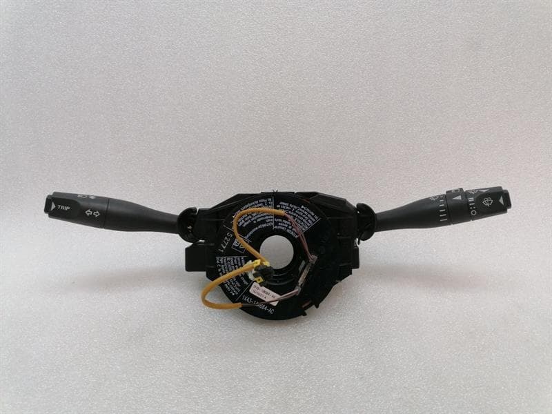 ASTON MARTIN RAPID S Wiper Stalks 1X43-13335-AF Indicator Switch