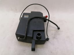 ASTON MARTIN Aston Martin DB7 Vantage washer fluid reservior 37-121070-AF washer fluid tank — thumbnail 2