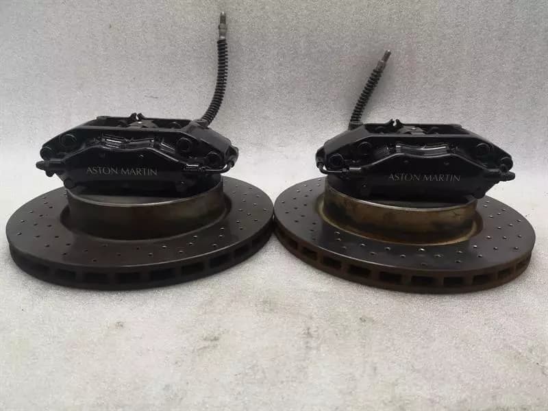ASTON MARTIN ASTON MARTIN DB7 VANTAGE V12 Rear Brake Set 28-86583 Rear Braking System BREMBO