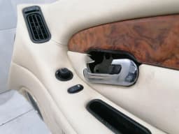 ASTON MARTIN ASTON MARTIN DB7 VANTAGE DOOR CARD SET 83-111342-AAW RIGHT HAND DRIVE RHD — thumbnail 10