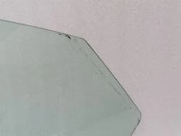 ASTON MARTIN Aston Martin DB9 Volante Right Front Door Glass 4G43-L21410-AB Door Glass Right — thumbnail 3