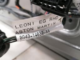 ASTON MARTIN Aston Martin DB9 Volante Left Front Door CG43-20123-AD Door Front Left — thumbnail 10