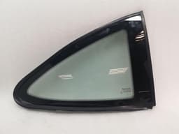 ASTON MARTIN Aston Martin DB7 Vantage RRH Quarter Glass 76-81895 Door Panel 1/4 Rear Right — thumbnail 1