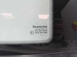 ASTON MARTIN Aston Martin DB7 Vantage RRH Quarter Glass 76-81895 Door Panel 1/4 Rear Right — thumbnail 6