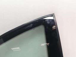 ASTON MARTIN Aston Martin DB7 Vantage RRH Quarter Glass 76-81895 Door Panel 1/4 Rear Right — thumbnail 3