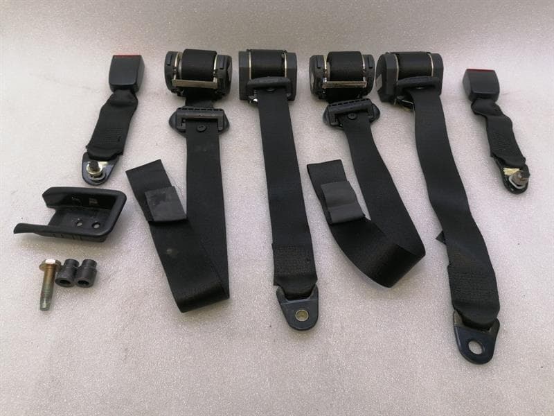 ASTON MARTIN Aston Martin DB7 Vantage seatbelt set 80-84501 seat belt harness set