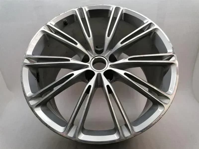 ASTON MARTIN Aston Martin DB9 Volante Alloy Wheel CG43-9965-CB Alloy Wheel 11J X20 ET54