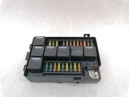 ASTON MARTIN Aston Martin DB9 Volante Fuse Box 4G43-14A073-AJ Fuse Box — thumbnail 2