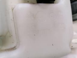 ASTON MARTIN Aston Martin DB9 Washer Fluid Reservior 4G43-17B613-BA Washer Fluid Reservoir — thumbnail 6
