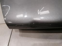 ASTON MARTIN Aston Martin DB9 Volante Bonnet DG43-16612-AG Bonnet WITH DEFECT — thumbnail 4