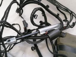 ASTON MARTIN ASTON MARTIN DB9 VOLANTE SET HYDRAULIC PUMP 9G43-9G803-AA HYDRAULIC PUMP — thumbnail 4