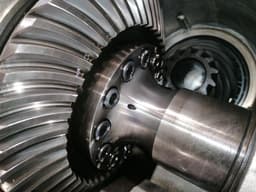 ASTON MARTIN Aston Martin DB9 Volante Rear Diff DG43-4200-AA Rear Differential — thumbnail 7