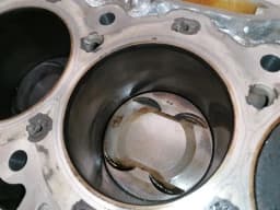 ASTON MARTIN ASTON MARTIN VANQUISH AM310 Engine AM11 MOTOR BOTTOM END BLOCK — thumbnail 4