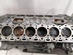 ASTON MARTIN ASTON MARTIN VANQUISH AM310 Engine AM11 MOTOR BOTTOM END BLOCK — thumbnail 9