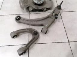 ASTON MARTIN Aston Martin DB9 Volante Right Front Hub 8D33-3K186-AC Wheel Bearing Housing Front Re — thumbnail 2