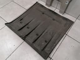 ASTON MARTIN Aston Martin DB9 COUPE UNDERTRAY 4G43-17C857-AA Underbody Trim — thumbnail 9