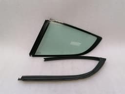 ASTON MARTIN ASTON MARTIN DB9 COUPE Left Quarter Glass 4G43-76-11087 Door Window 1⁄4 Rear Li — thumbnail 1