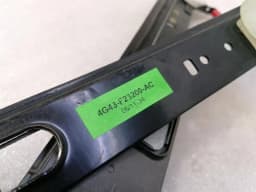 ASTON MARTIN ASTON MARTIN DB9 COUPE Right Door Winder 4G43-F23200-AC Power Window Right — thumbnail 3
