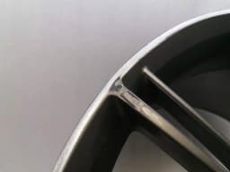ASTON MARTIN Aston Martin Vanquish 11.5J X20 ET50 Alloy Wheel CD33-9965G-CA Alloy Wheel — thumbnail 4
