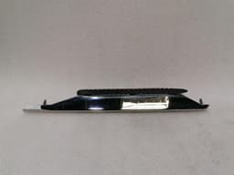 ASTON MARTIN ASTON MARTIN DB9 Right Wing 4G43-280B62-AH GRILL Front Right Fender GRILL — thumbnail 3