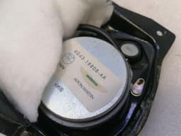 ASTON MARTIN Aston Martin DB9 COUPE Speaker 4G43-18808-CA Loupeakers — thumbnail 5