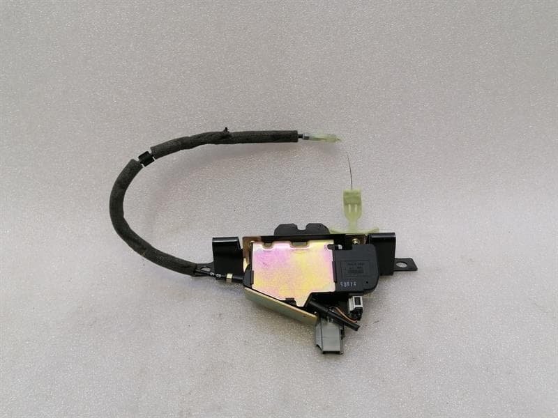 ASTON MARTIN ASTON MARTIN DB9 COUPE boat lock 4G43-67-10813 tailgate lock