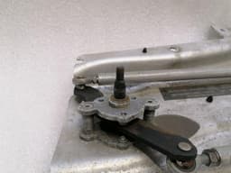 ASTON MARTIN Aston Martin DB9 COUPE Front Wiper Linkage 4G43-F02030-A Wiper Motor Front LHD — thumbnail 7