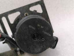 FERRARI Ferrari 612 Scaglietti F137 Secondary Air Pump 72247204 Air Pump — thumbnail 4