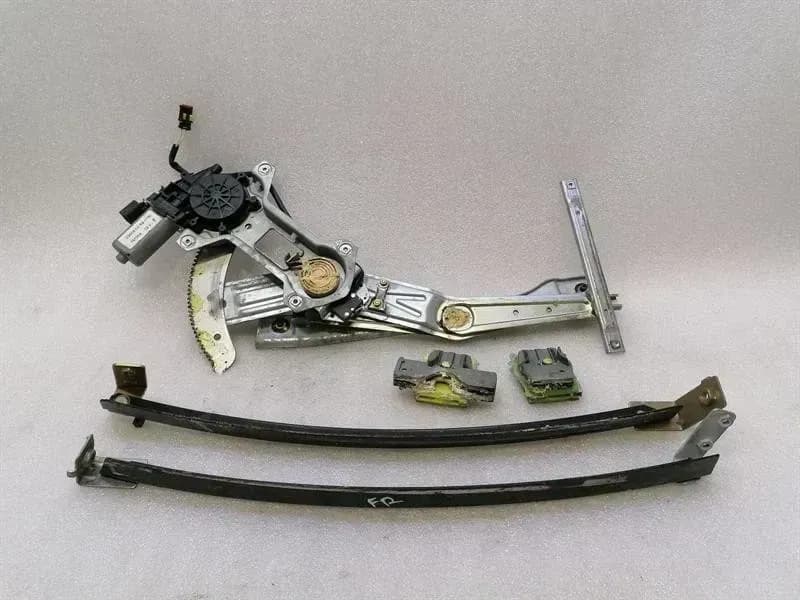 FERRARI Ferrari 612 Scaglietti F137 FRH Door Winder 66856600 Window Regulator Front Right