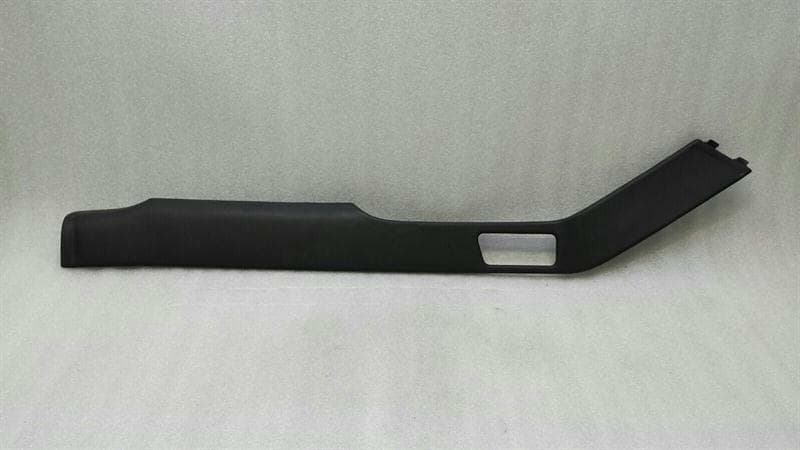 ASTON MARTIN Aston Martin Vanquish S Right Console Cover CD33-04735-A Console Trim RE