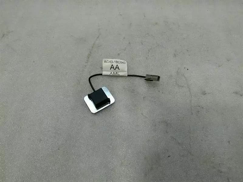 ASTON MARTIN Aston Martin Vanquish S Aerial / Antenna AG43-18C840-AA Antenna
