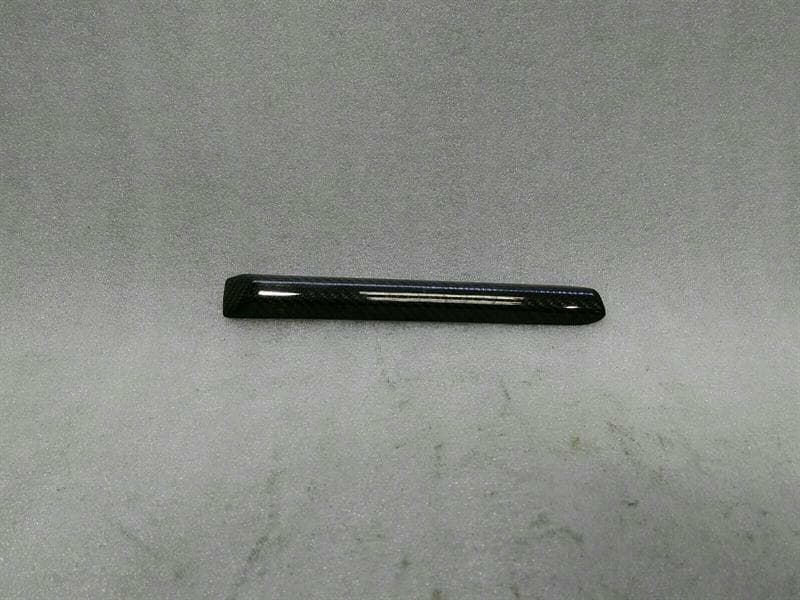 ASTON MARTIN ASTON MARTIN VANQUISH S Right Door Trim CD33-018K28-DA Door Right Bar CARBON