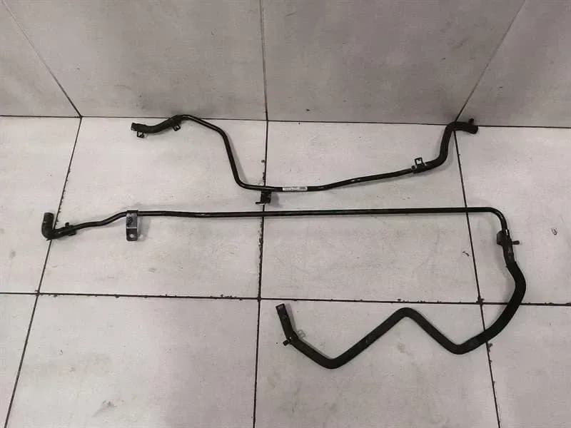 ASTON MARTIN Aston Martin DB9 Volante Cooling Pipe CD33-8C363-AC Hose Pipe Kit