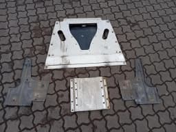 ASTON MARTIN Aston Martin Rapide AMR Rear Undertray AD43-17C857-BB Underbody Trim — thumbnail 9