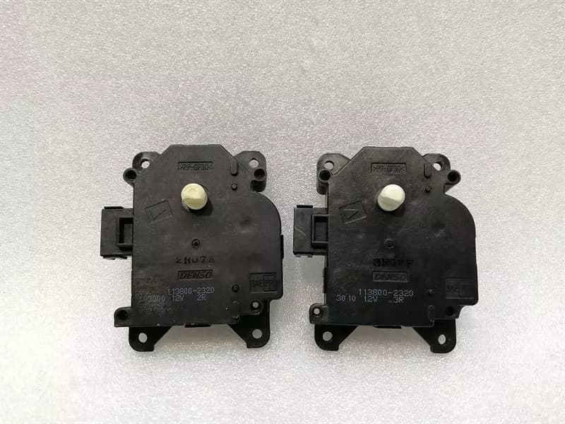 ASTON MARTIN Aston Martin DB9 Volante Vent Flap Motor 113800-2320 Servo Motor Set