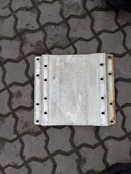 ASTON MARTIN Aston Martin Rapide AMR Rear Undertray AD43-17C857-BB Underbody Trim — thumbnail 6