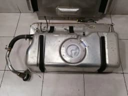 ASTON MARTIN ASTON MARTIN DB9 Steering Fuel Tank CD33-9C133-AE Fuel Tank — thumbnail 3